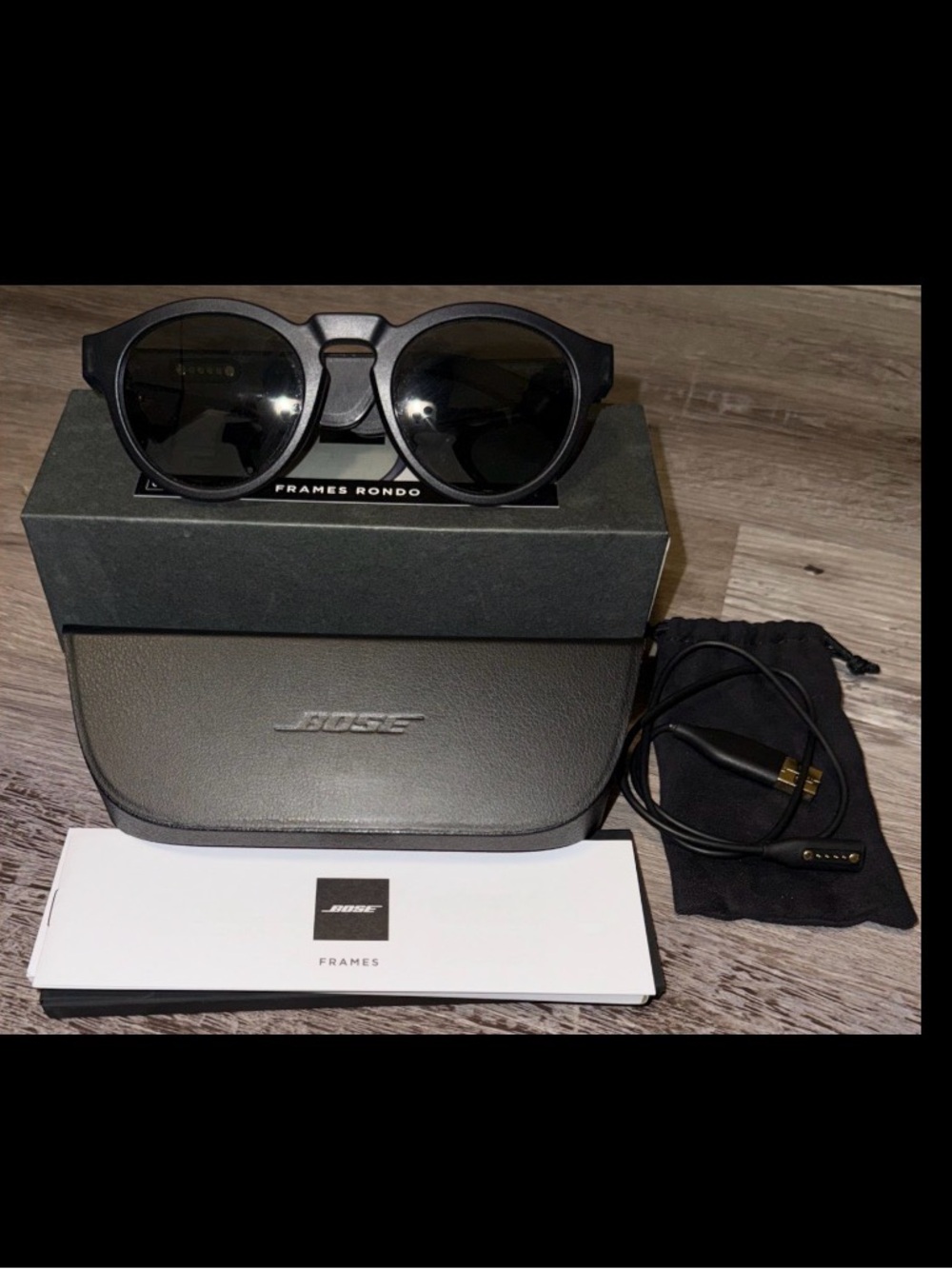 Like New Bose Black Bluetooth audio Sunglasses